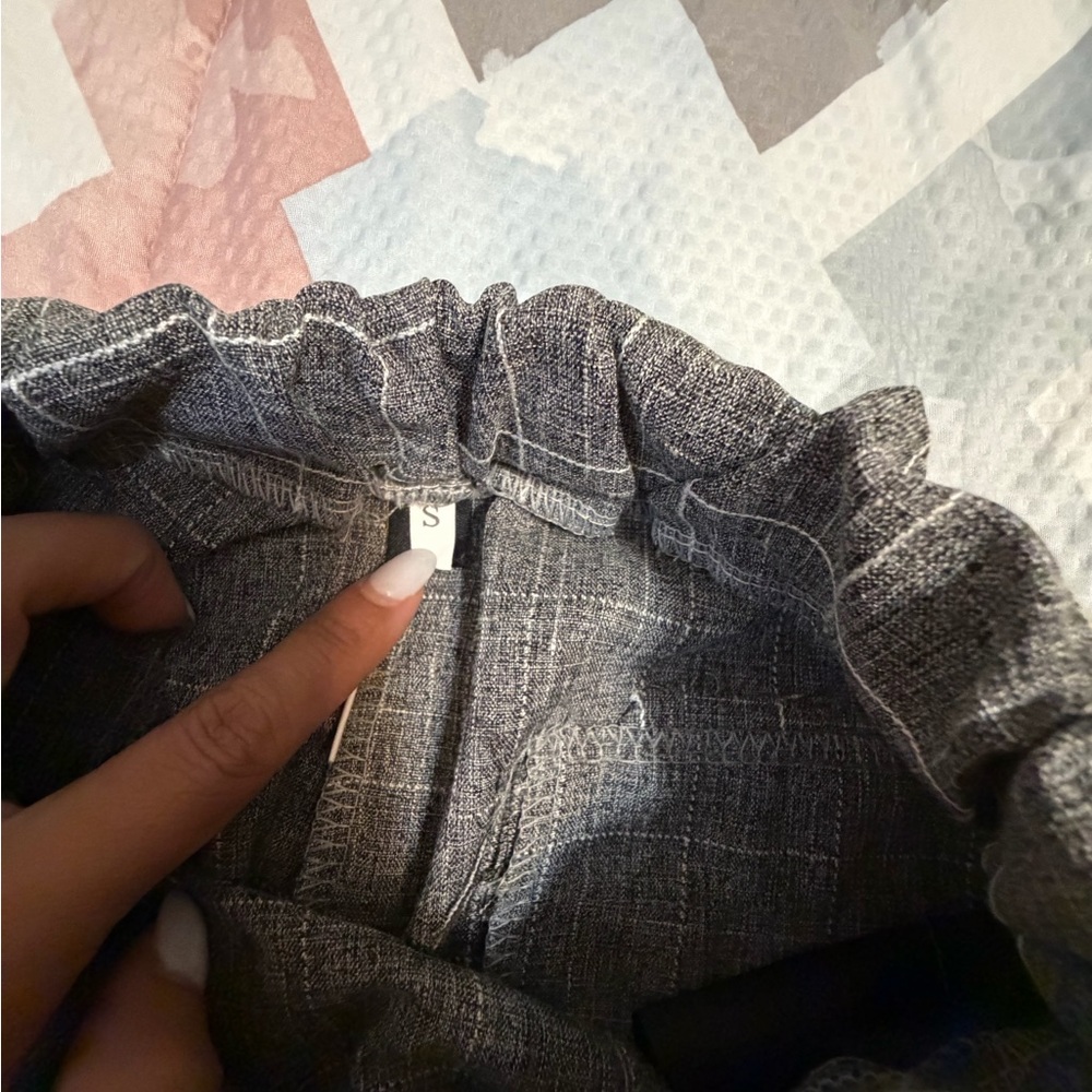 Gray Plaid Drawstring Pants - Picture 6 of 6